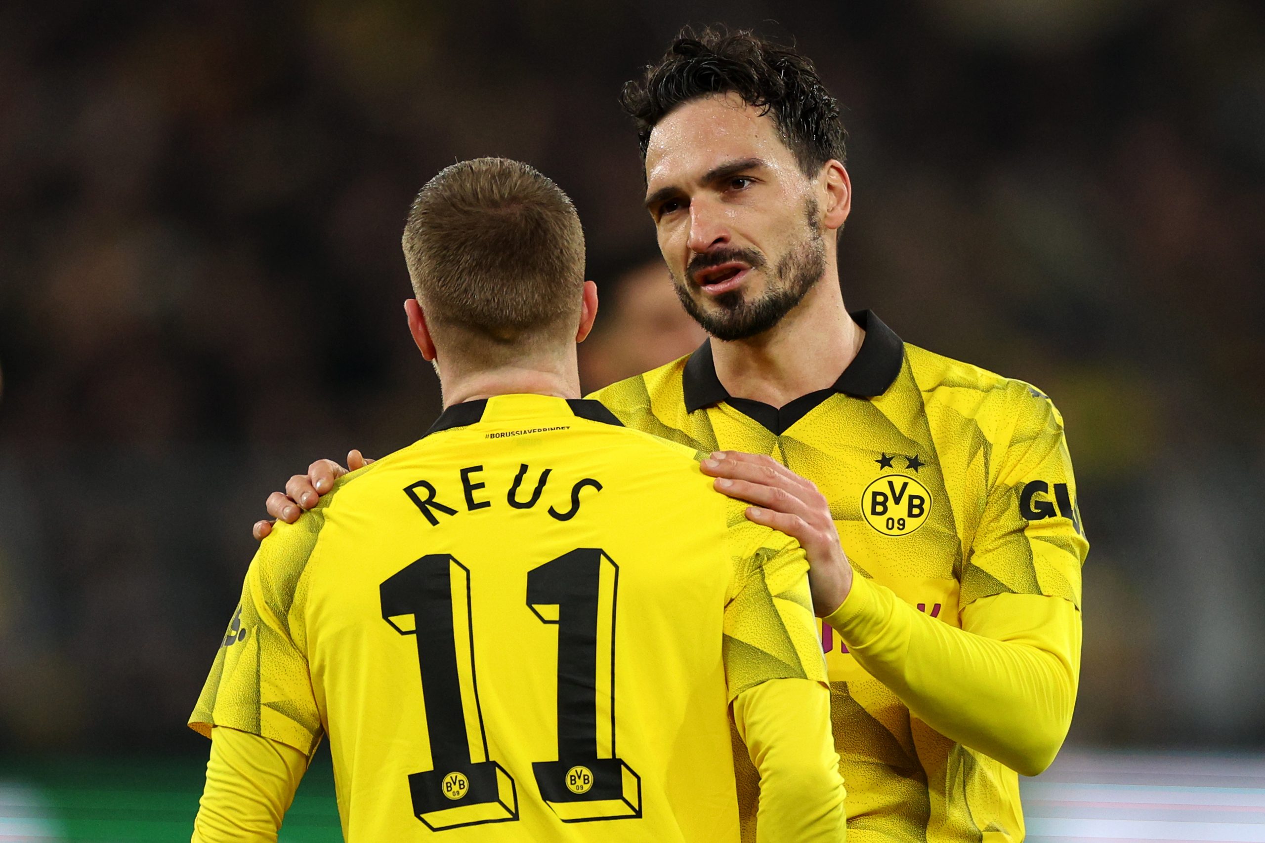Với sự vắng mặt của hai ngôi sao Marco Reus và Mats Hummels