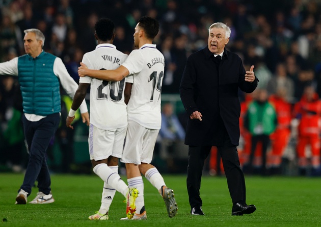 Ảnh bài viết Real nên dùng đội hình nào để làm khách của Granada