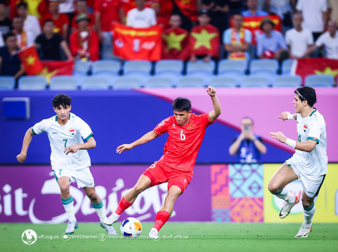 Ảnh bài viết "Cầu thủ Việt Nam cần được giáo dục tinh thần cao thượng, fair-play"