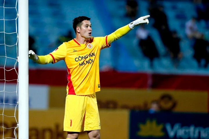 Ảnh bài viết Lý do Nguyễn Filip nổi giận dù CAHN thắng trận