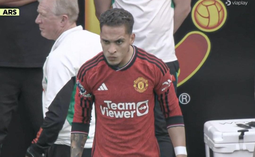 Ảnh bài viết Antony thành trò hề