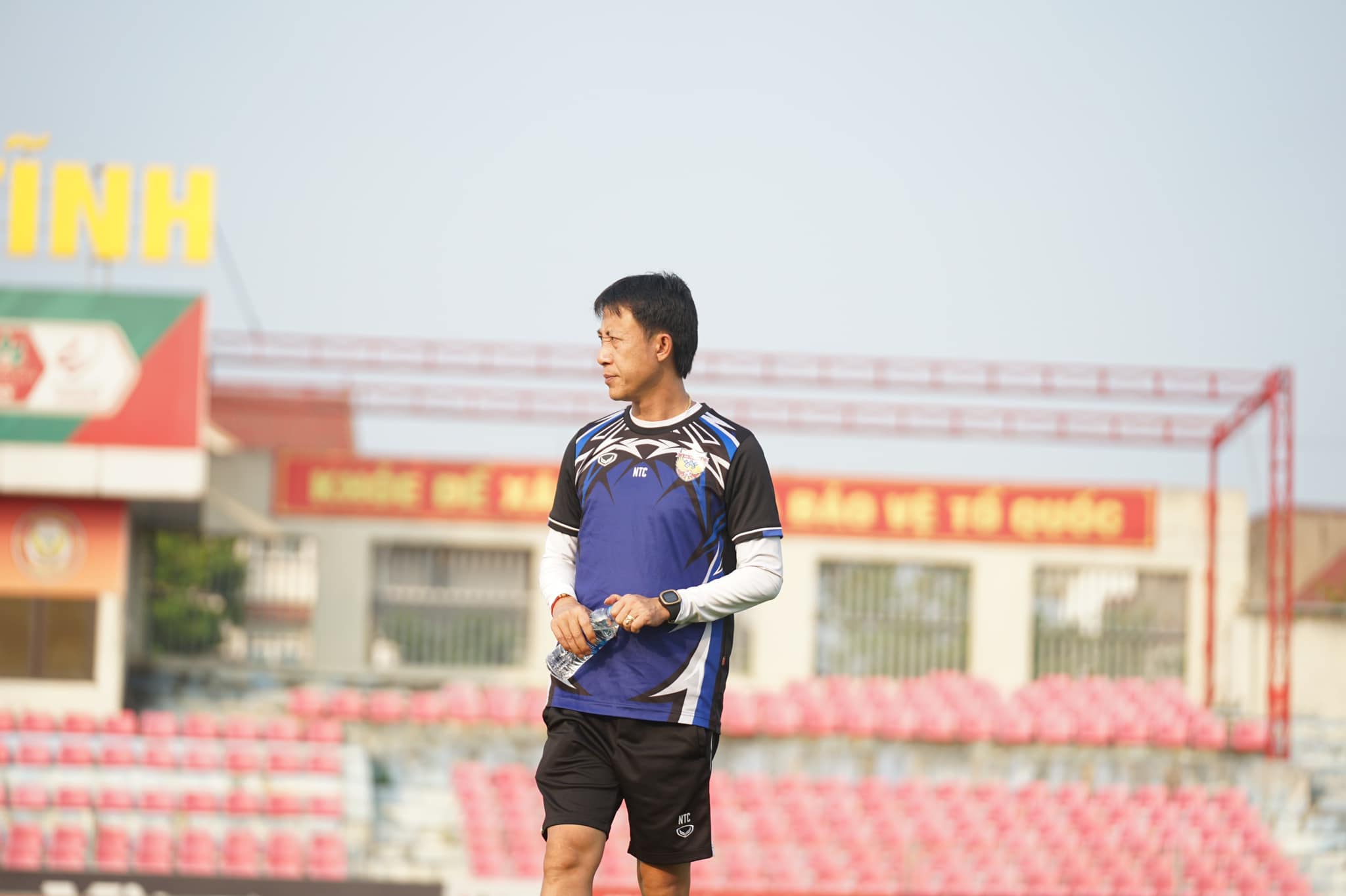 Ảnh bài viết HLV V-League: "Chúng tôi đều là người lớn cả rồi"