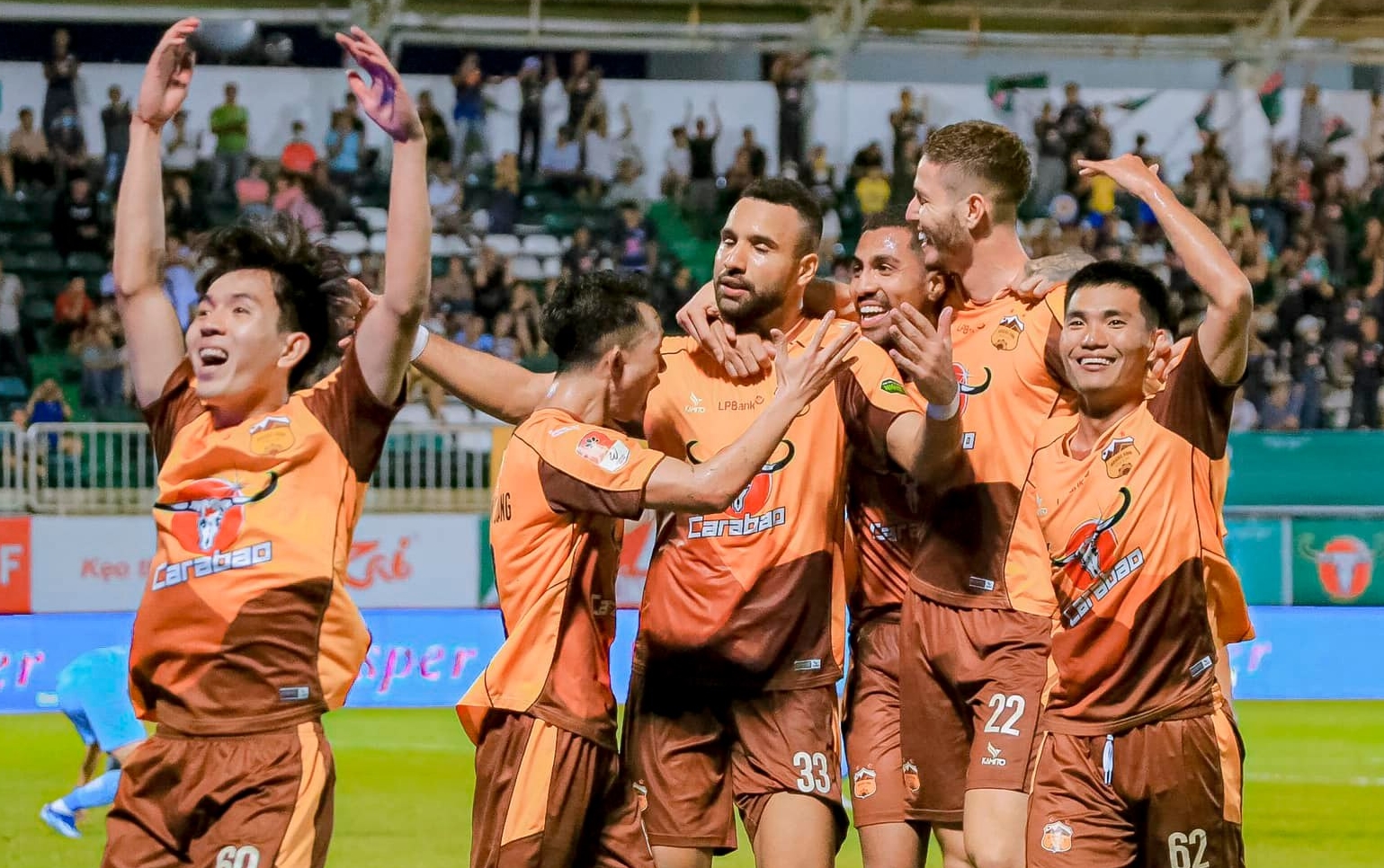 Ảnh bài viết VFF không cấp phép cho HAGL đá giải AFC mùa 2024/25