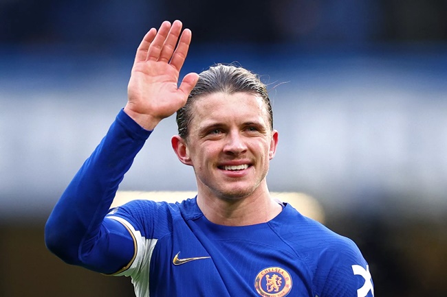 Gallagher tạt gáo nước lạnh vào Newcastle