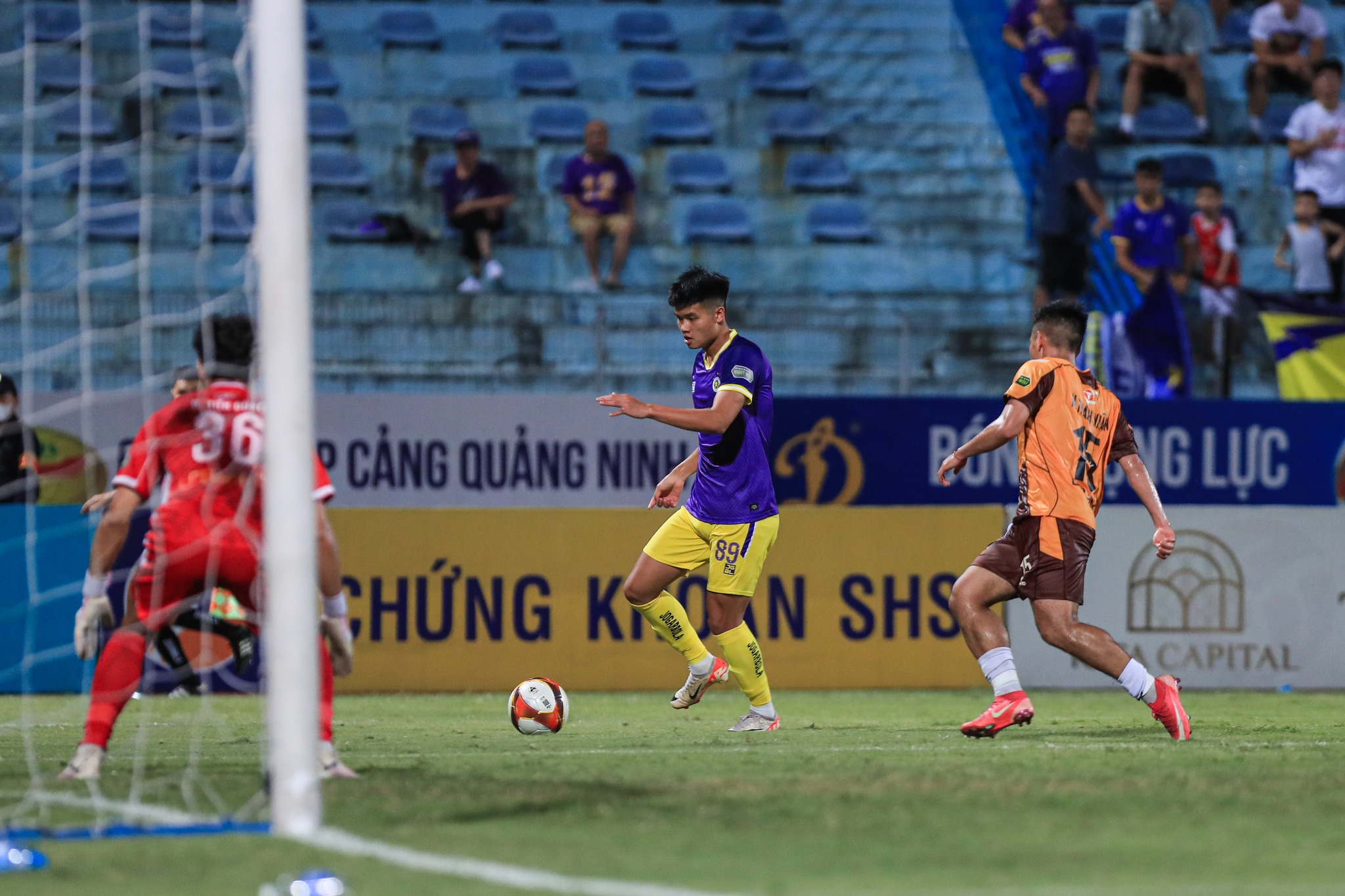 Ảnh bài viết Thắng HAGL, HLV Hà Nội chỉ ra thực trạng đáng buồn của cầu thủ Việt Nam