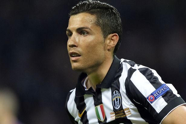 Ronaldo từ chối lời đề nghị trị giá 200 triệu Euro từ đội bóng Trung Quốc - Bóng Đá