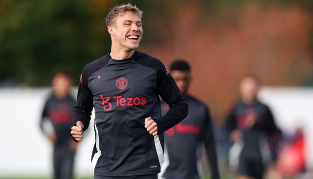 Ảnh bài viết "Hojlund sẽ ghi 2 bàn trước West Ham"