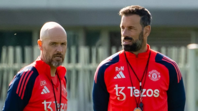 Huyền thoại M.U chỉ trích: "Đó là lý do khiến Erik ten Hag mất việc"