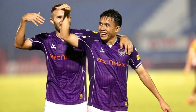 Điểm tin bóng đá Việt Nam 12/11: HLV Kim Sang-sik làm mới tuyển Việt Nam; FIFA giám sát Indonesia