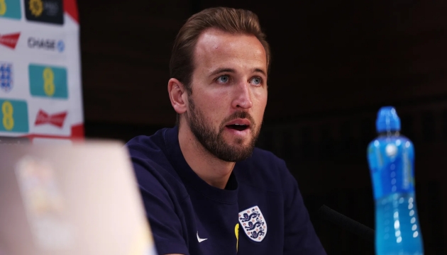 Harry Kane ca ngợi Bundesliga, tiếc cho Ngoại hạng Anh