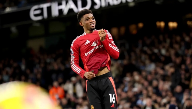 Ảnh bài viết MU 'thưởng lớn' cho Amad Diallo