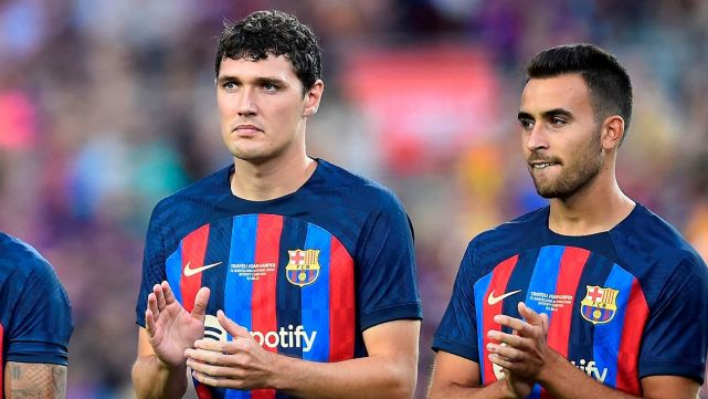 Chiêu mộ Tah, Barca 'hiến tế' 2 trung vệ