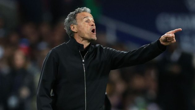 Đả bại Rennes, Arsenal nhận chiến thư từ PSG