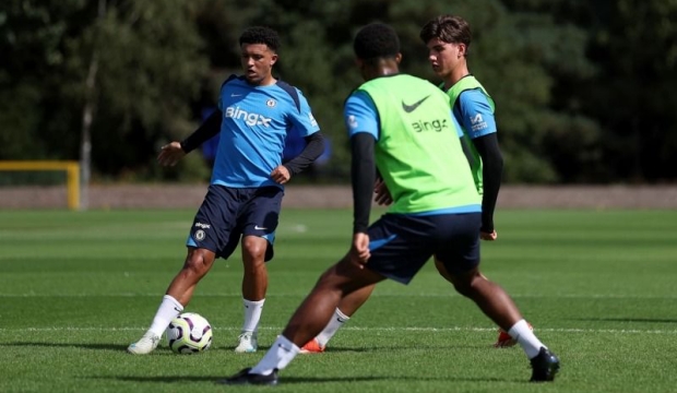 Ảnh bài viết Enzo Maresca chỉ ra sai lầm của M.U với Jadon Sancho?