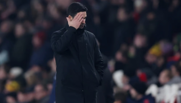 Thua đau MU, Arsenal đối mặt khủng hoảng dài hạn ở Ngoại hạng Anh