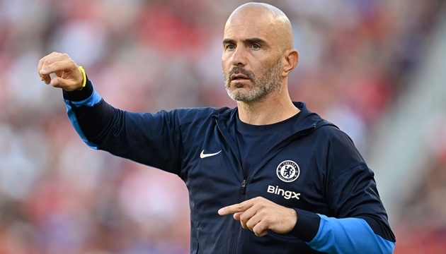 Chelsea mở màn chuyển nhượng: Stutter và Slonina trở lại Cobham
