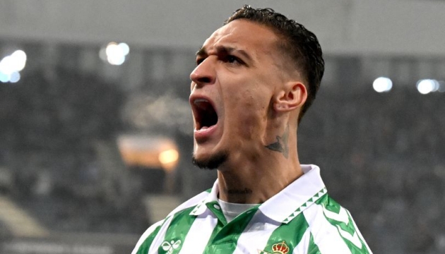 Ảnh bài viết Amad chấn thương, sao MU tỏa sáng ở La Liga khiến Amorim cân nhắc