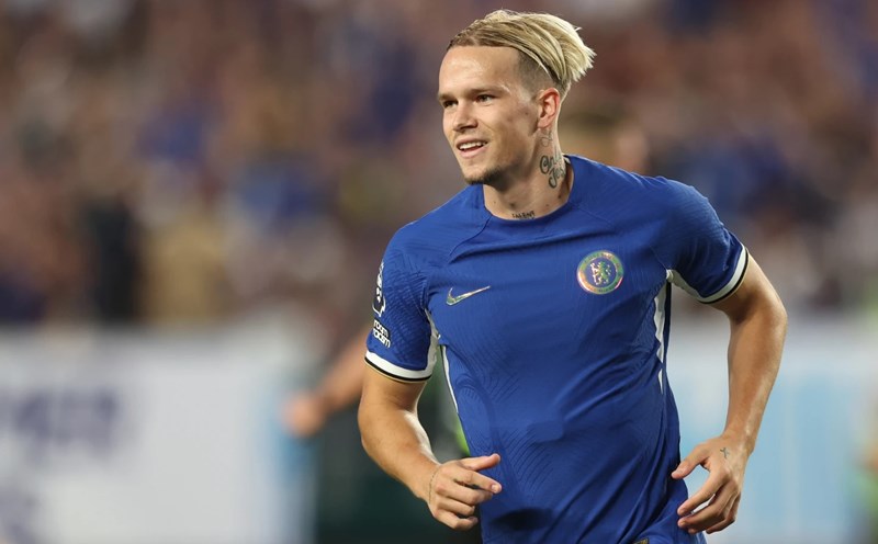 Chữ ký thay Mudryk của Chelsea lợi hại ra sao? 