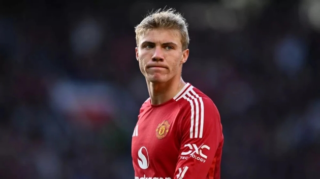 Ảnh bài viết Chân sút 75 triệu euro từ Ngoại hạng Anh có thể nâng tầm Zirkzee, Hojlund?