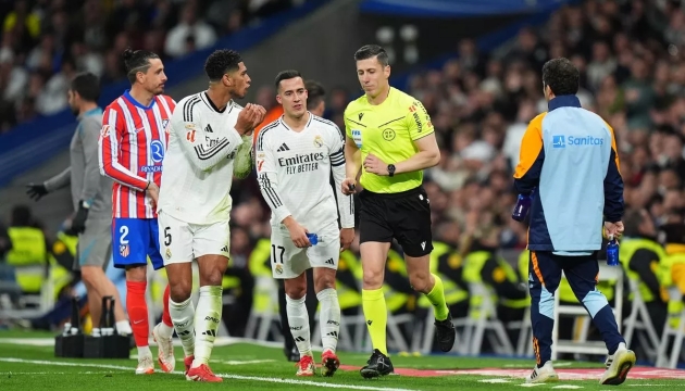 Bellingham văng tục với trọng tài, Real Madrid hòa thất vọng Atletico