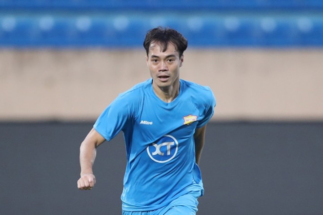 HLV Kim Sang-sik nhận tin vui từ Nam Định