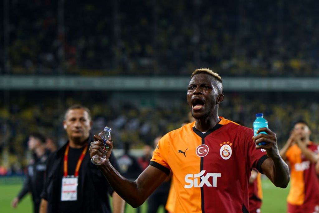 Napoli có nên 'bỏ' Lukaku, tái hợp Osimhen?