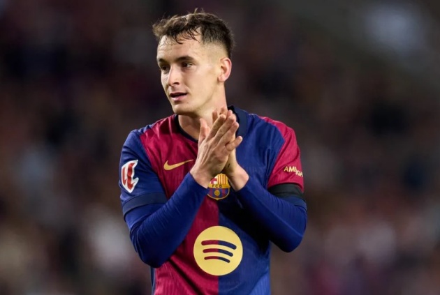 Sergio Busquets dành lời khen ngợi đặc biệt đến Marc Casado