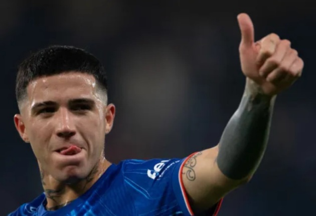 Emmanuel Petit mách nước cách Fernandez lấy lại suất đá chính ở Chelsea