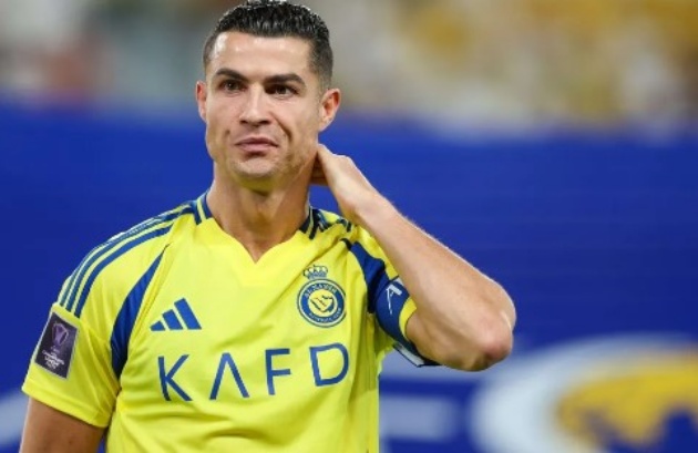 Chuyển nhượng tối 22/11: Mourinho muốn tái ngộ với Ronaldo; Man United hoài nghi Joshua Zirkzee