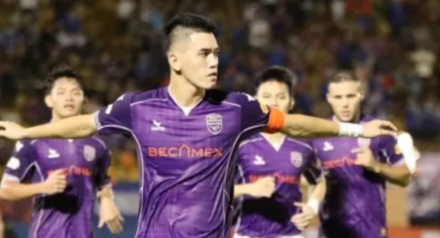 HLV Hoàng Anh Tuấn báo tin vui về Tiến Linh sau trận thắng đậm HAGL