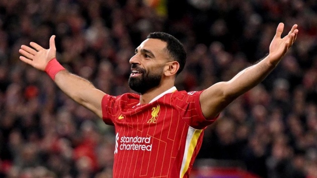 Salah sẽ bắt kịp Van Nistelrooy? 