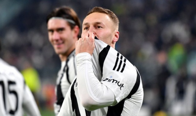 Teun Koopmeiners lập siêu phẩm, Juventus hủy diệt đối thủ ở Coppa Italia