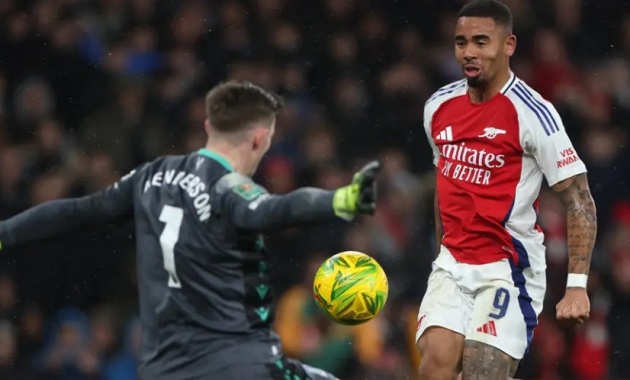 Sao Arsenal lọt đề cử Cầu thủ hay nhất EFL Cup vòng tứ kết