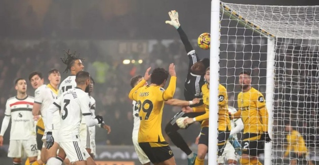 Joe Hart chỉ trích chiến thuật của Man United