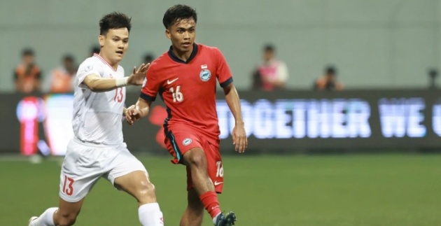 Chuyên gia Singapore: 'Ngọn núi' mang tên tuyển Việt Nam