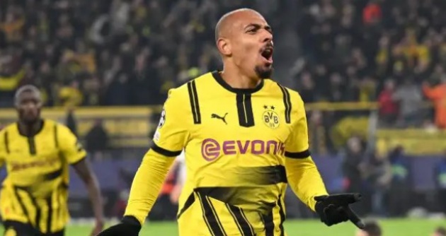 4 CLB Premier League săn đón Donyell Malen