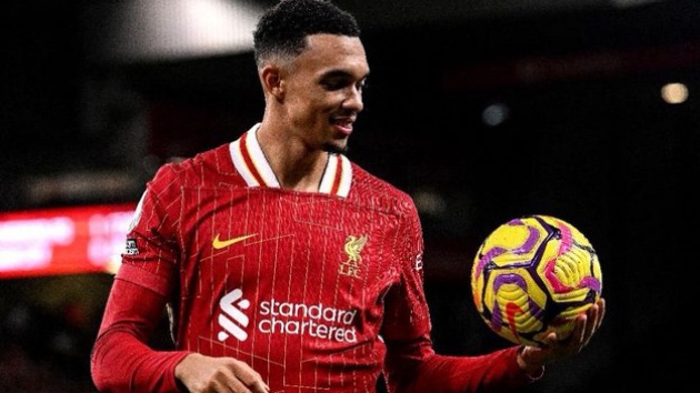 Arne Slot tiết lộ lý do Trent Alexander-Arnold không đá trọn 90 phút