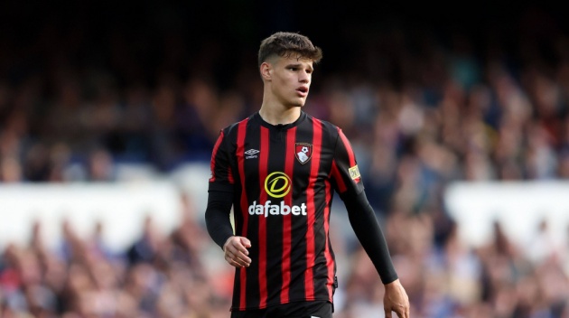 Ảnh bài viết Thay Luke Shaw, Man United nhắm hậu vệ trái tài năng