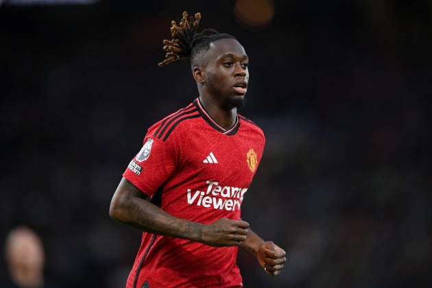 Romano: Wan-Bissaka có thể chia tay Man United