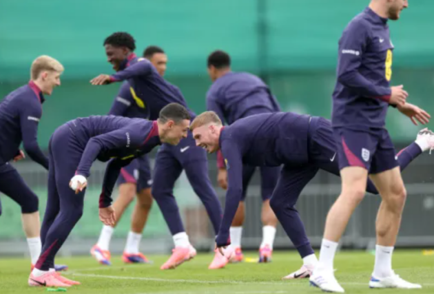 Rooney chỉ ra nhược điểm lớn của Tam Sư