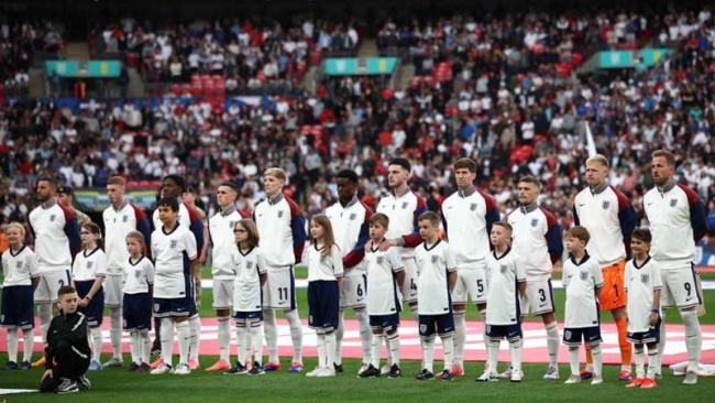 Wayne Bridge kêu gọi Southgate thay đổi
