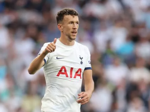 CHÍNH THỨC! Tottenham chia tay 4 ngôi sao 