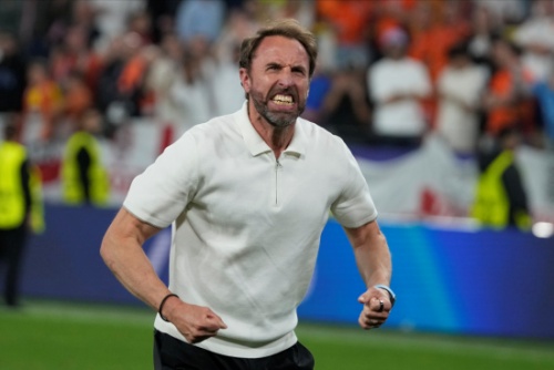 Tam Sư được 'thưởng' lớn nếu vô địch EURO 2024