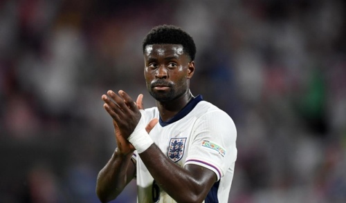 Ảnh bài viết Chuyển nhượng sáng 19/7: Arsenal từ bỏ Guehi; Man United đạt thỏa thuận với Ugarte