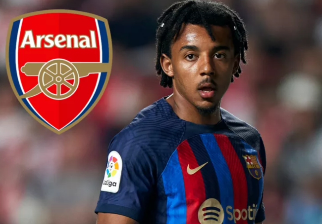 Ảnh bài viết Mua Kounde, Timber trở lại, Arsenal tạo nên cuộc chiến khốc liệt