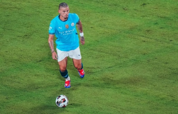 Pep thử nghiệm táo bạo với Kalvin Phillips