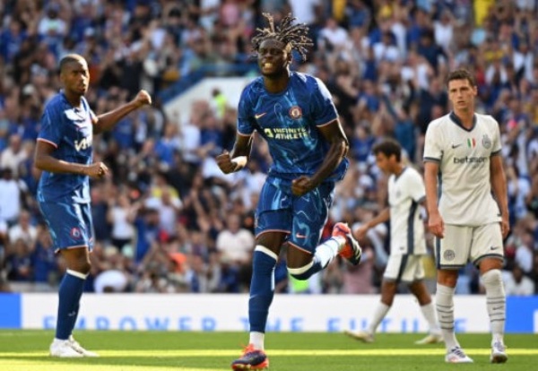 Bước ngoặt phút 90, Chelsea có trận thứ 3 liên tiếp không thắng