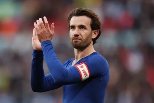 Ảnh bài viết Chuyển nhượng trưa 26/8: 7 cầu thủ Chelsea ra đi; Tương lai Ivan Toney 'đóng băng'