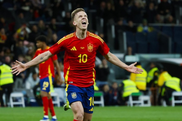 Ảnh bài viết NÓNG! Deco ra tay, Barca tiến gần đến Dani Olmo