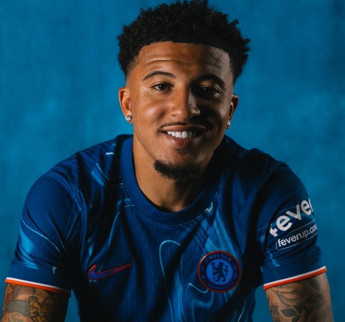 Ảnh bài viết Sancho 'cướp' số áo của Neto